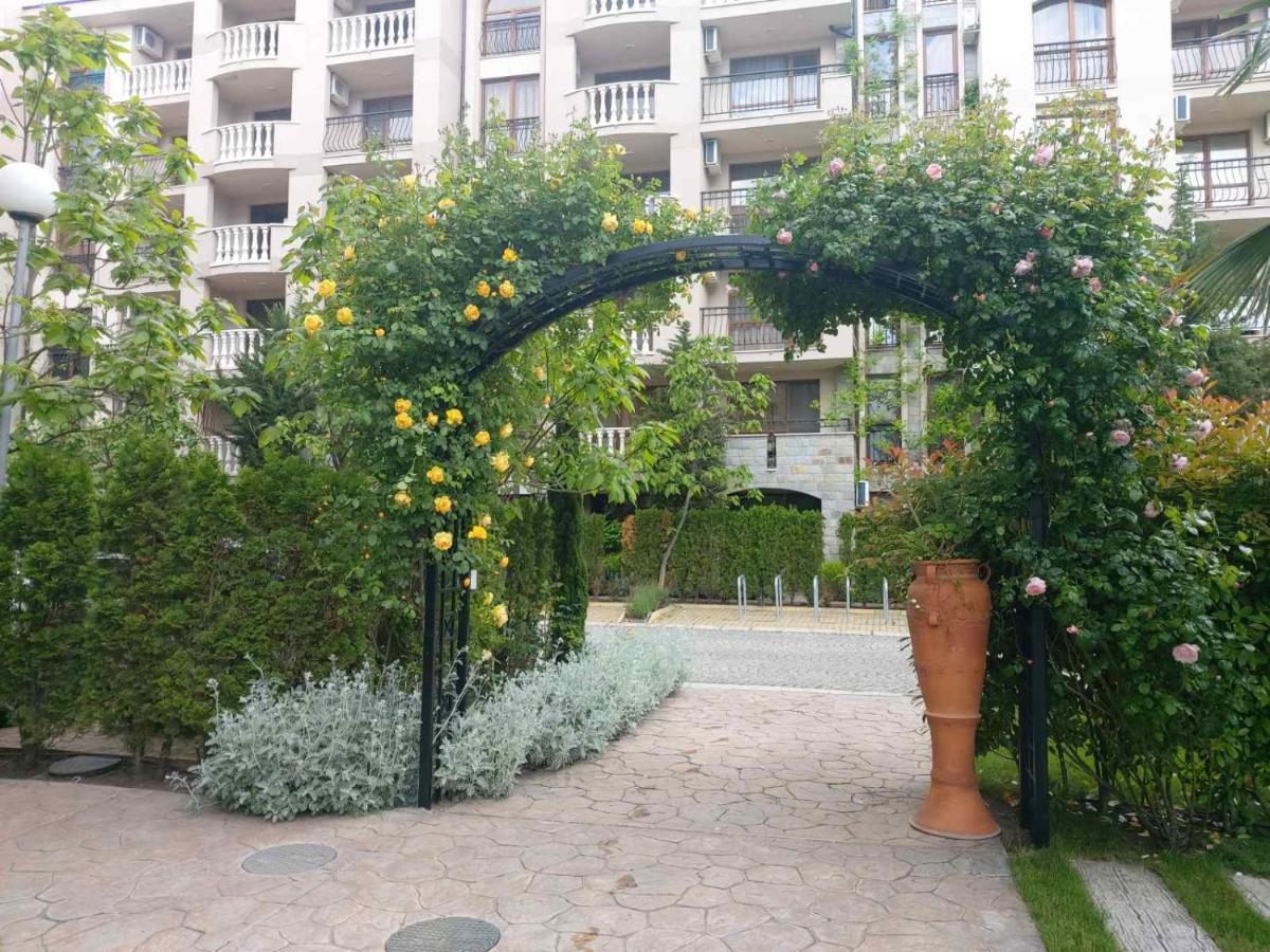 Cascadas Studio Apartment Sunny Beach Exterior photo