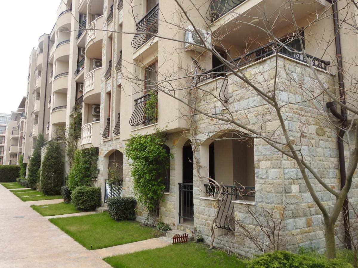 Cascadas Studio Apartment Sunny Beach Exterior photo